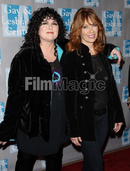 Ann & Nancy Wilson May 1st 2010 Los Angeles