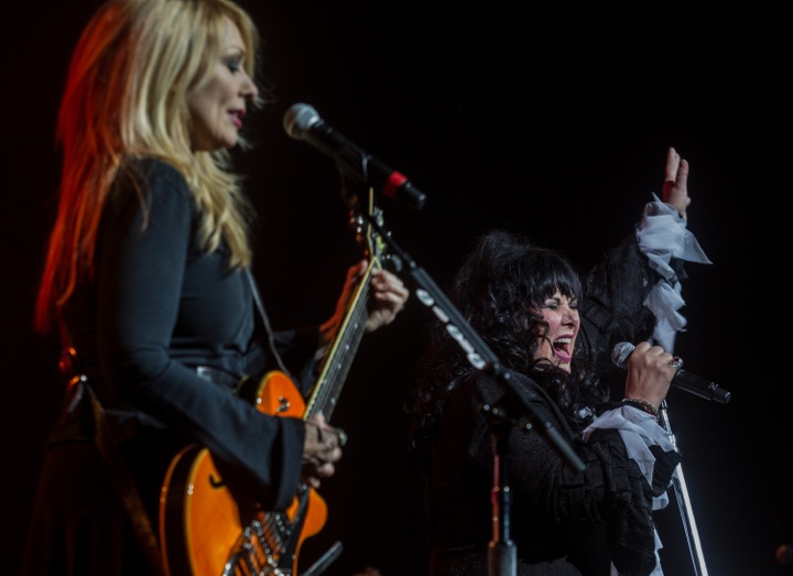 Photo of Nancy (left) and Ann Wilson, as well as Jason Bonham (below), by Dave Sidaway/ The Gazette.